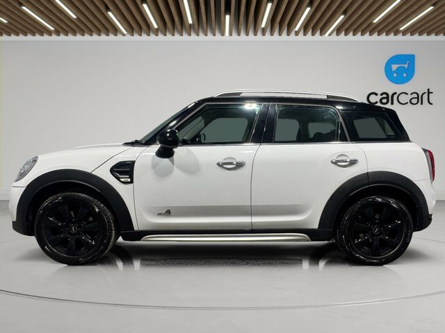 Mini Countryman Cooper D Suv YC17RWE White #3