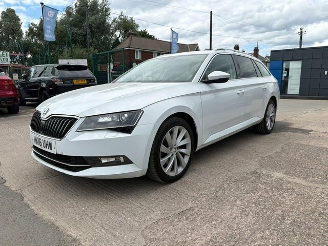 Skoda Superb Tsi Act Se L White #2
