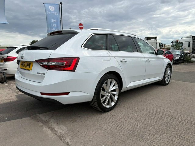 Skoda Superb Tsi Act Se L White #4