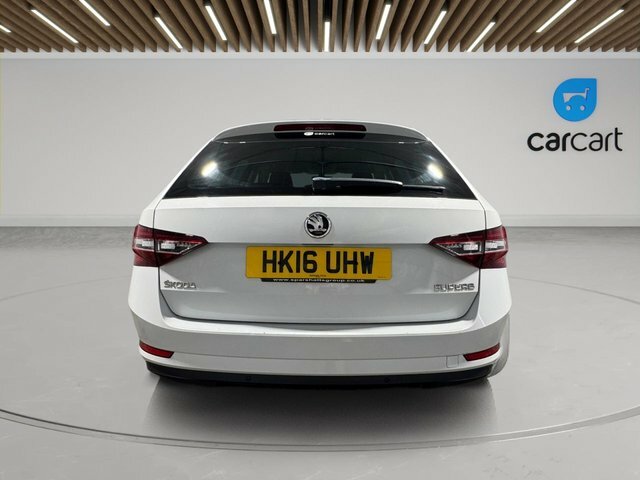 Skoda Superb Tsi Act Se L White #6