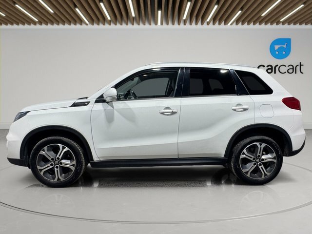Suzuki Vitara Sz5 Suv FD17EFS White #4