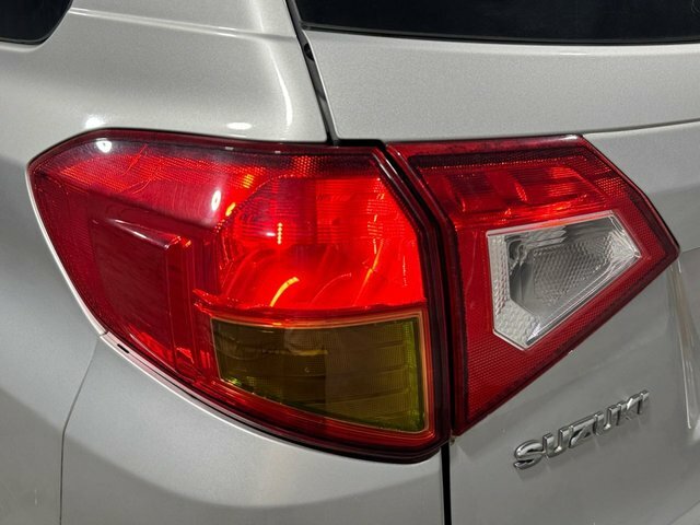 Suzuki Vitara Sz4 Suv BG66JXU Silver #6