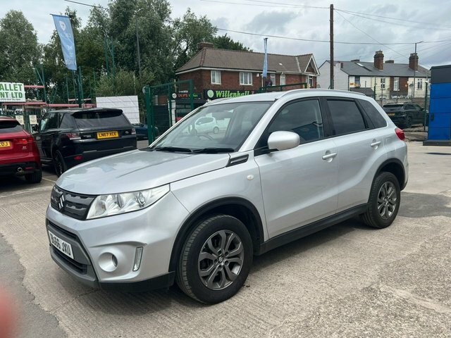 Suzuki Vitara Sz4 Suv Silver #2