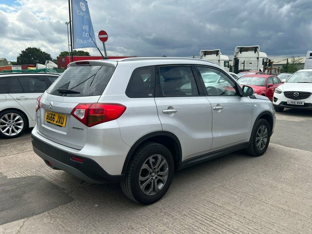 Suzuki Vitara Sz4 Suv Silver #4
