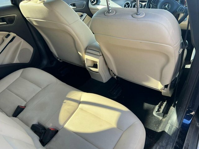 Mercedes-Benz GLA Class Gla200d Se Suv Blue #6