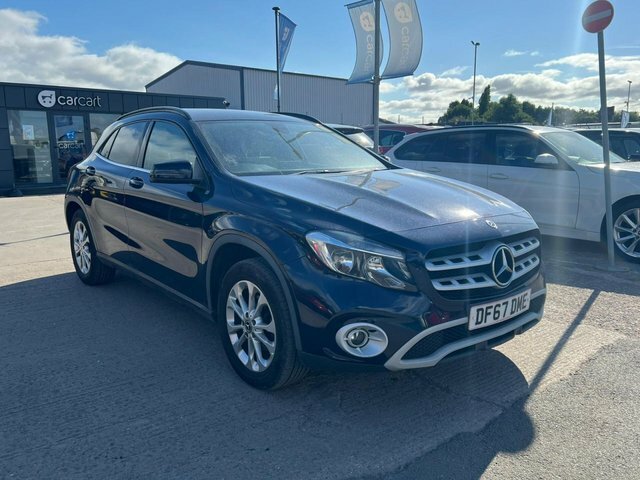 Mercedes-Benz GLA Class Gla200d Se Suv Blue