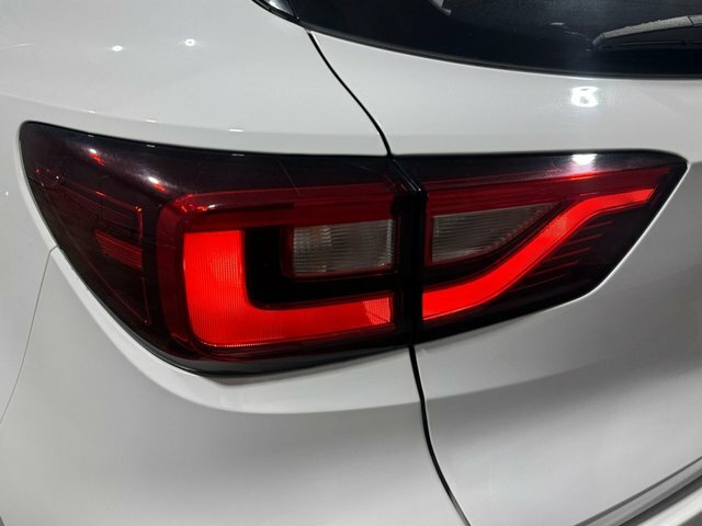 MG ZS Excite Suv LC70UXH White #6