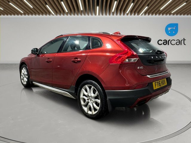 Volvo V40 Cross Country T3 Pro Hatchback Red #5