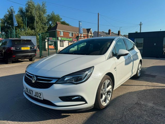 Vauxhall Astra Turbo Ecotec Sri Hatchback DL67JDZ White #2