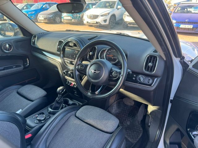 Mini Countryman Cooper D Suv White #5