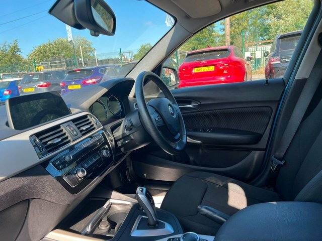 BMW 1 Series 118D Se Hatchback YH19WPV Blue #6