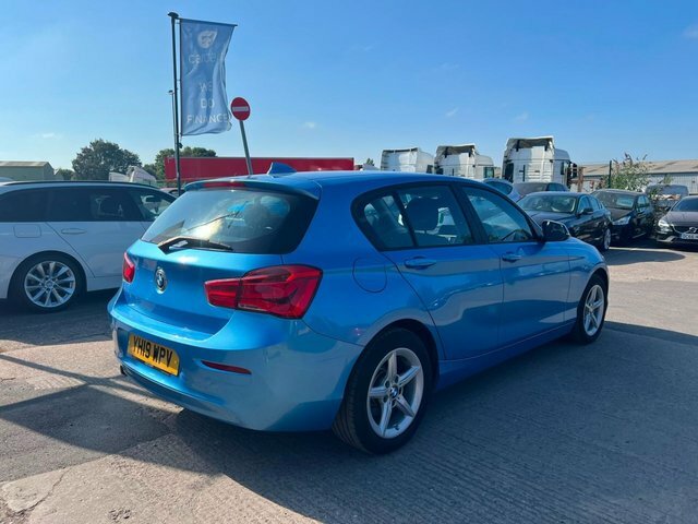 BMW 1 Series 118D Se Hatchback YH19WPV Blue #4