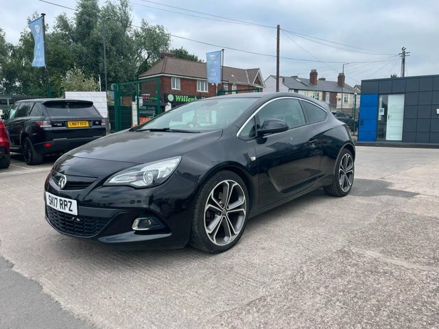 Vauxhall Astra GTC Turbo Limited Edition Coupe Black #2