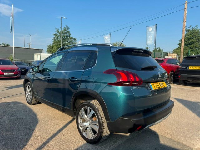 Peugeot 2008 Bluehdi Allure Suv Green #3