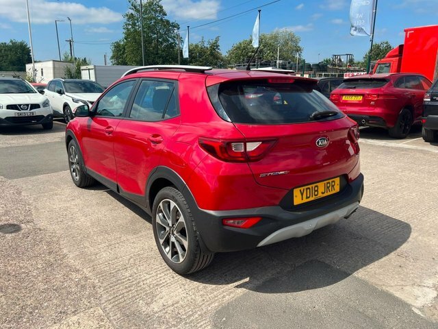 Kia Stonic Crdi 2 Suv Red #3