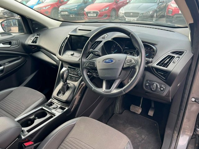 Ford Kuga Tdci Titanium Suv RE67XLX Grey #5