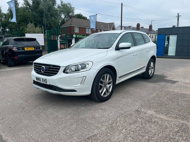 Volvo XC60 D5 Se Lux Nav White #2
