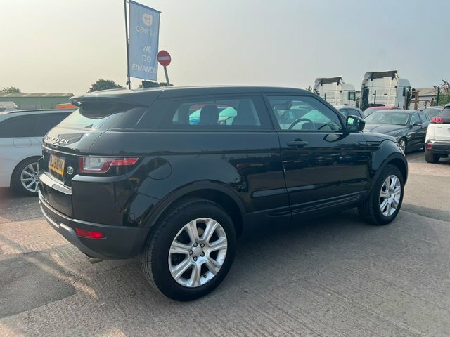 Land Rover Range Rover Evoque Ed4 Se Tech Coupe RJ18GRK Black #4