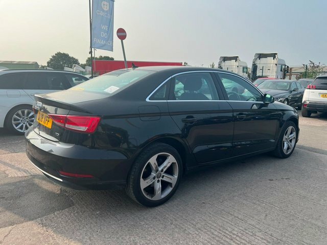 Audi A3 Sportback 35 Tfsi Sport  #4