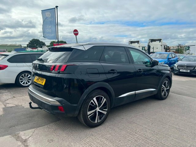 Peugeot 3008 Bluehdi Allure Suv Black #4