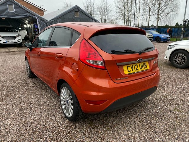 Ford Fiesta Titanium 96 Bhp Red #4