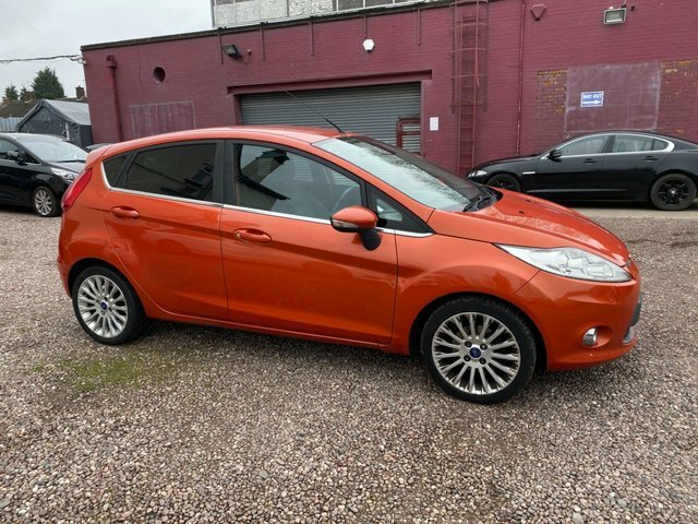 Ford Fiesta Titanium 96 Bhp Red #6