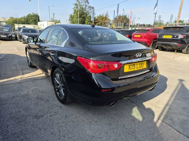 Infiniti Q50 Sport Saloon Black #3