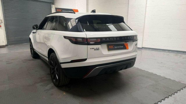 Land Rover Range Rover Velar 2.0 D240 R-dynamic Hse Suv 4Wd Eur AO67FYF White #4