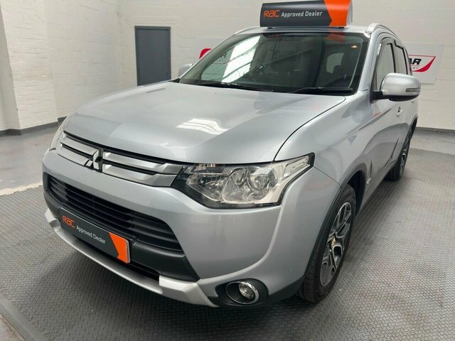 Mitsubishi Outlander 2.2 Di-d Gx3 Suv 4Wd Euro 5 Ss WU64OUB Silver