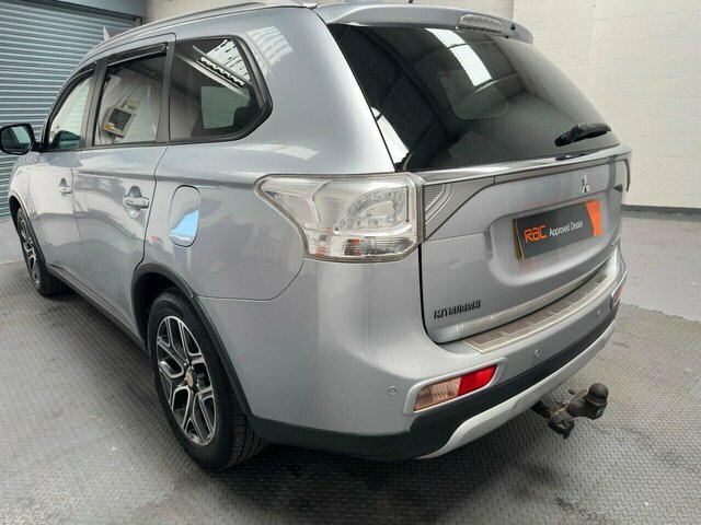 Mitsubishi Outlander 2.2 Di-d Gx3 Suv 4Wd Euro 5 Ss WU64OUB Silver #4