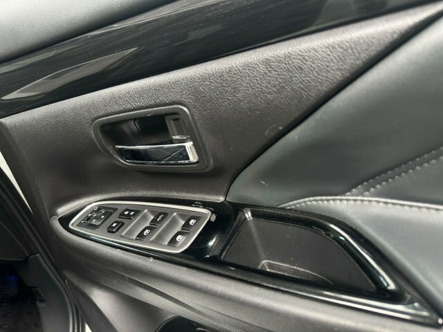 Mitsubishi Outlander 2.0H 12Kwh 4Hs Cvt 4Wd Euro 6 Ss Black #14