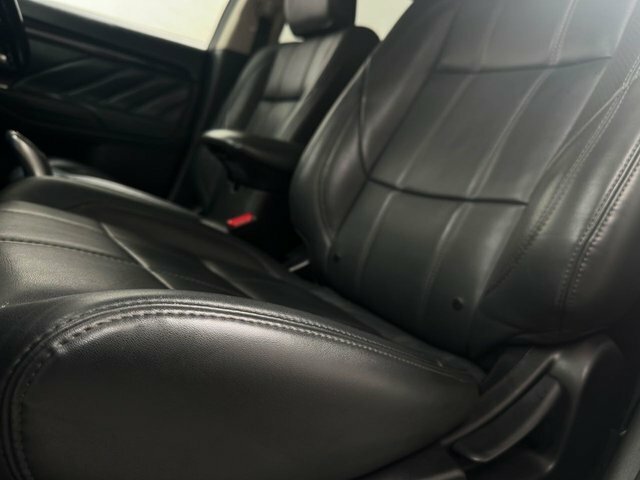 Mitsubishi Outlander 2.0H 12Kwh 4Hs Cvt 4Wd Euro 6 Ss Black #22