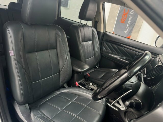 Mitsubishi Outlander 2.0H 12Kwh 4Hs Cvt 4Wd Euro 6 Ss Black #33