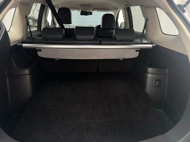 Mitsubishi Outlander 2.0H 12Kwh 4Hs Cvt 4Wd Euro 6 Ss Black #32