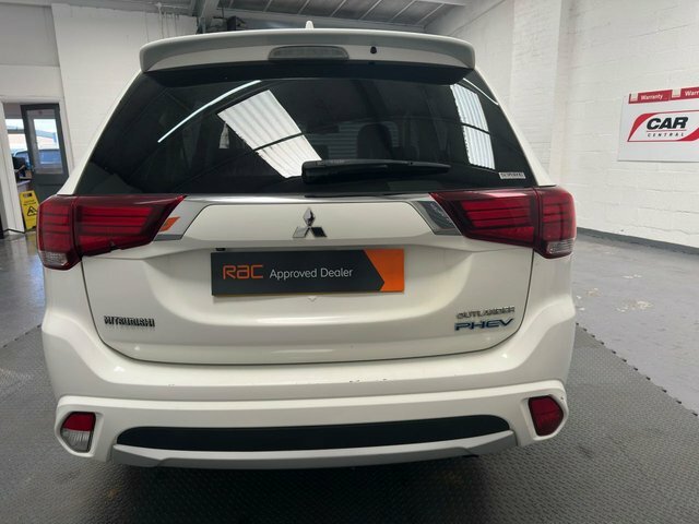 Mitsubishi Outlander 2.0H 12Kwh 5H Suv Plug-in Hybrid Cvt 4W White #5