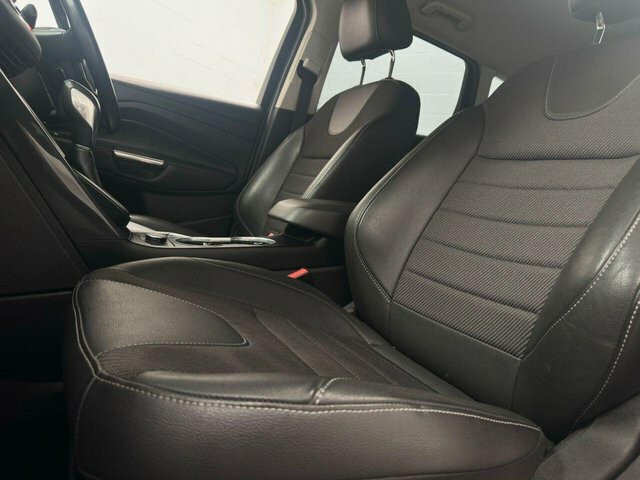 Ford Kuga 2.0 Tdci Zetec Suv 2Wd Euro 5 1 White #29