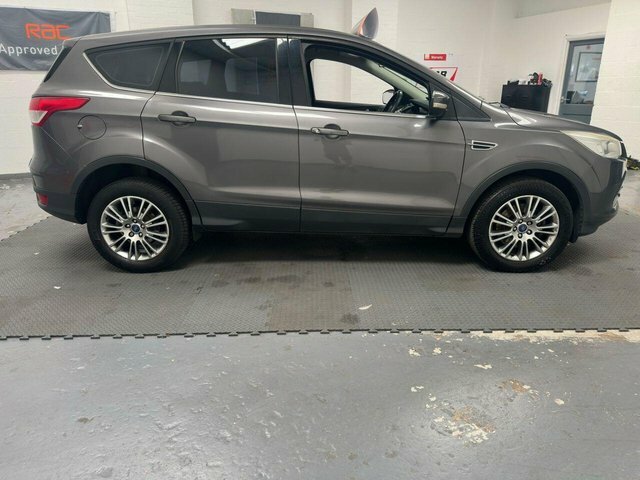 Ford Kuga 2.0 Tdci Zetec Suv 2Wd Euro 5 1 White #7