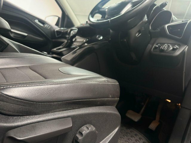 Ford Kuga 2.0 Tdci Zetec Suv 2Wd Euro 5 1 White #12