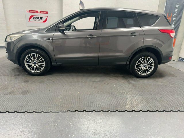 Ford Kuga 2.0 Tdci Zetec Suv 2Wd Euro 5 1 White #3