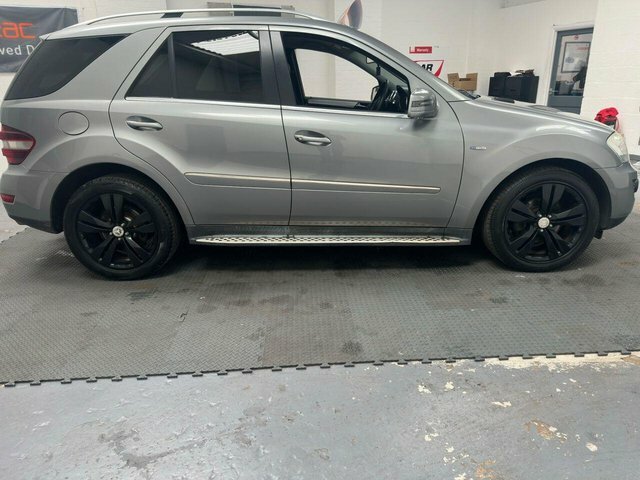 Mercedes-Benz M Class 3.0 Ml300 Cdi V6 Blueefficiency Sport Suv Dies Silver #6