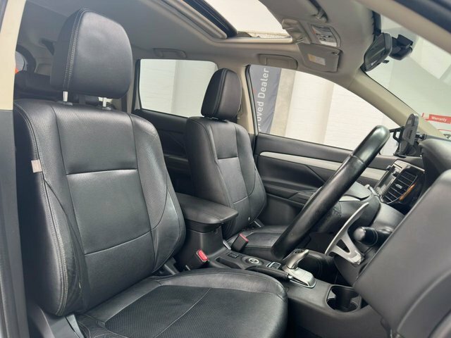 Mitsubishi Outlander 2.0H 12Kwh Gx4hs Cvt 4Wd Euro 5 Ss White #11