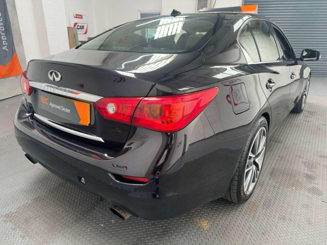 Infiniti Q50 2.2D Sport Saloon Euro 5 Ss 17 Black #5