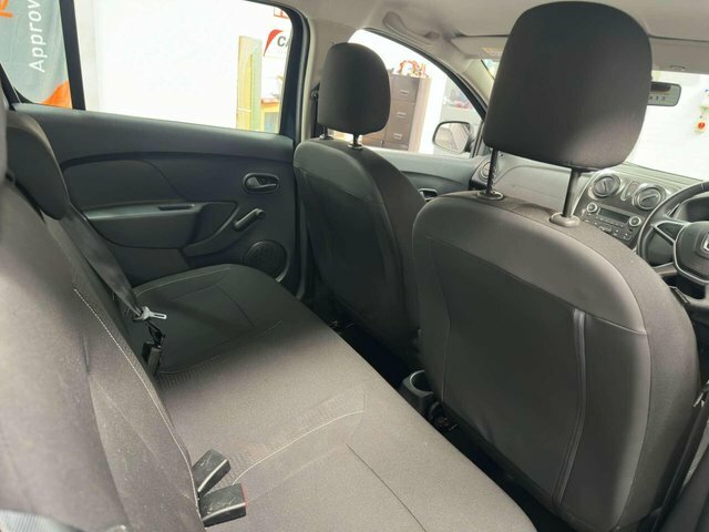Dacia Sandero Essential Tce White #17