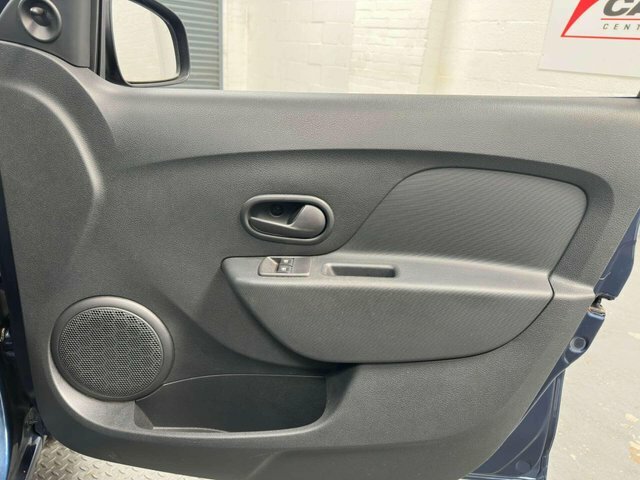 Dacia Sandero Essential Tce White #10