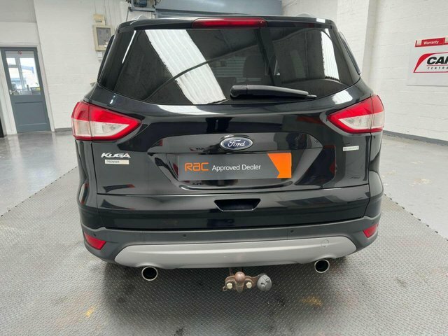 Ford Kuga 1.5T Ecoboost Titanium Suv 2Wd E Black #5