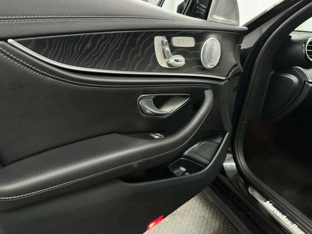 Mercedes-Benz E Class E400d 4Matic Amg Line Night Ed Prem 9G-tronic Grey #31
