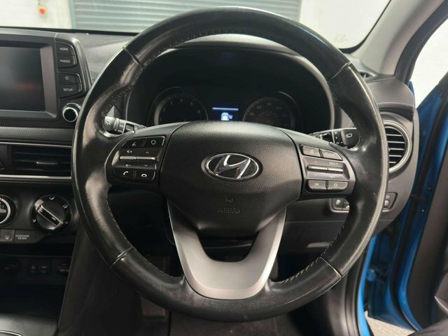 Hyundai Kona Premium Black #17