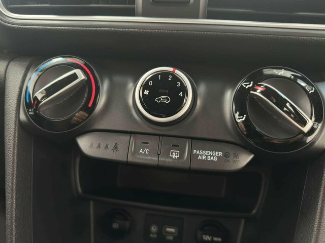 Hyundai Kona Premium Black #15