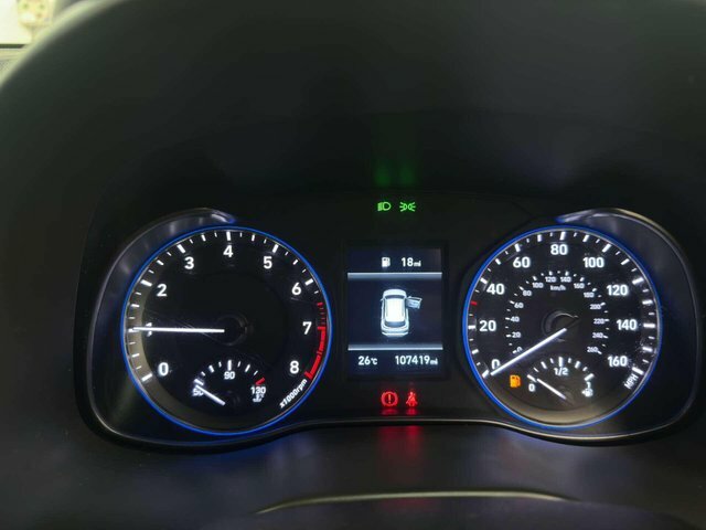 Hyundai Kona Premium Black #20