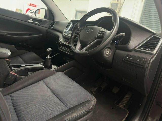 Hyundai Tucson 2L Premium Se Grey #23